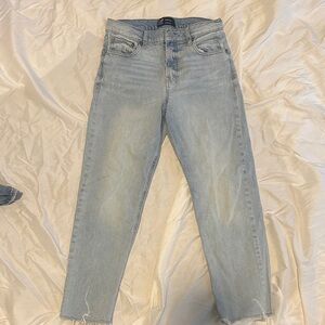 GAP Women's Light Wash Ankle Jeans